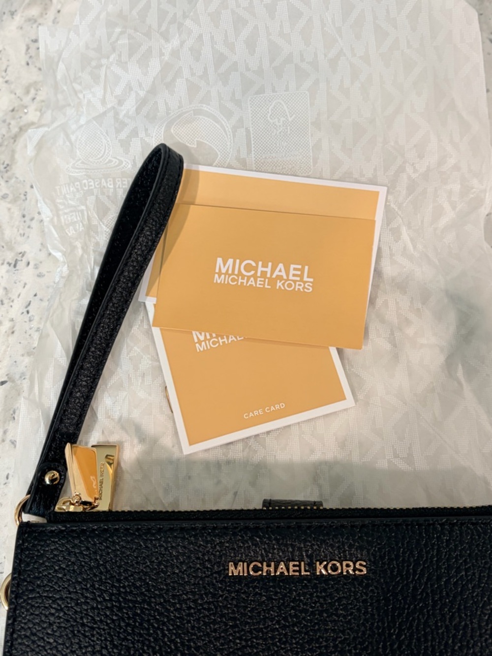 NWOT Michael Kors Black Leather Zip Wristlet with Gold Logo - Picture 9 of 9